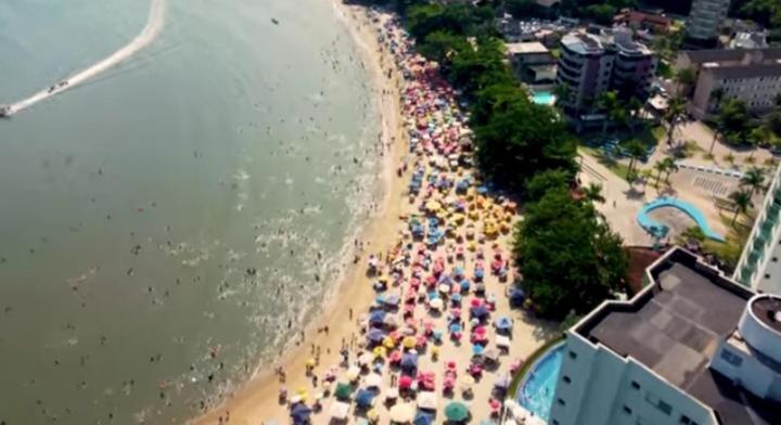 Apartamento Dona Frida Prainha com WiFi recém reformado Caraguatatuba Exterior foto